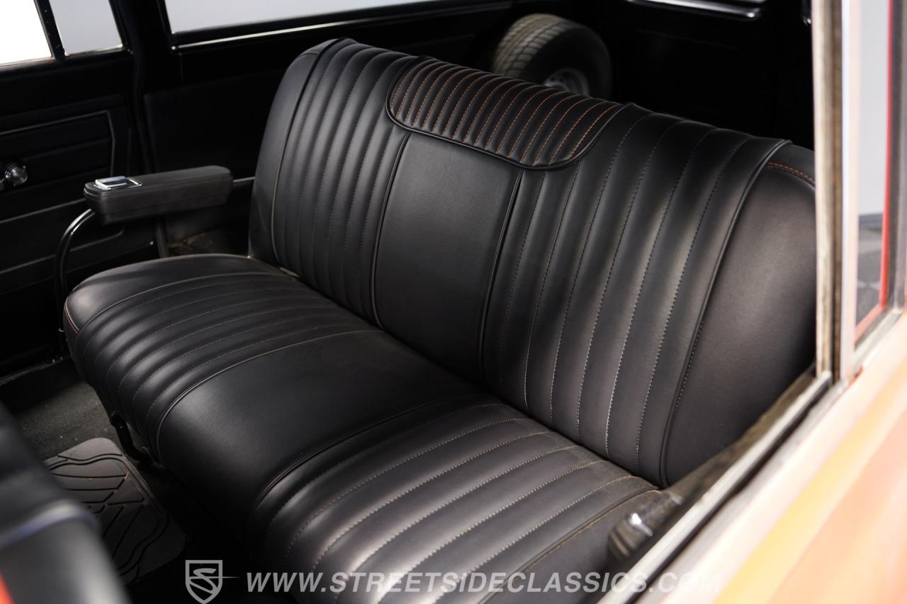 1972 Chevrolet Suburban Patina Restomod