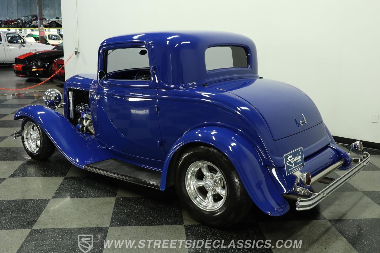 1932 Ford 3-Window Coupe