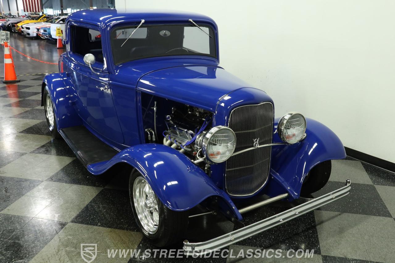 1932 Ford 3-Window Coupe