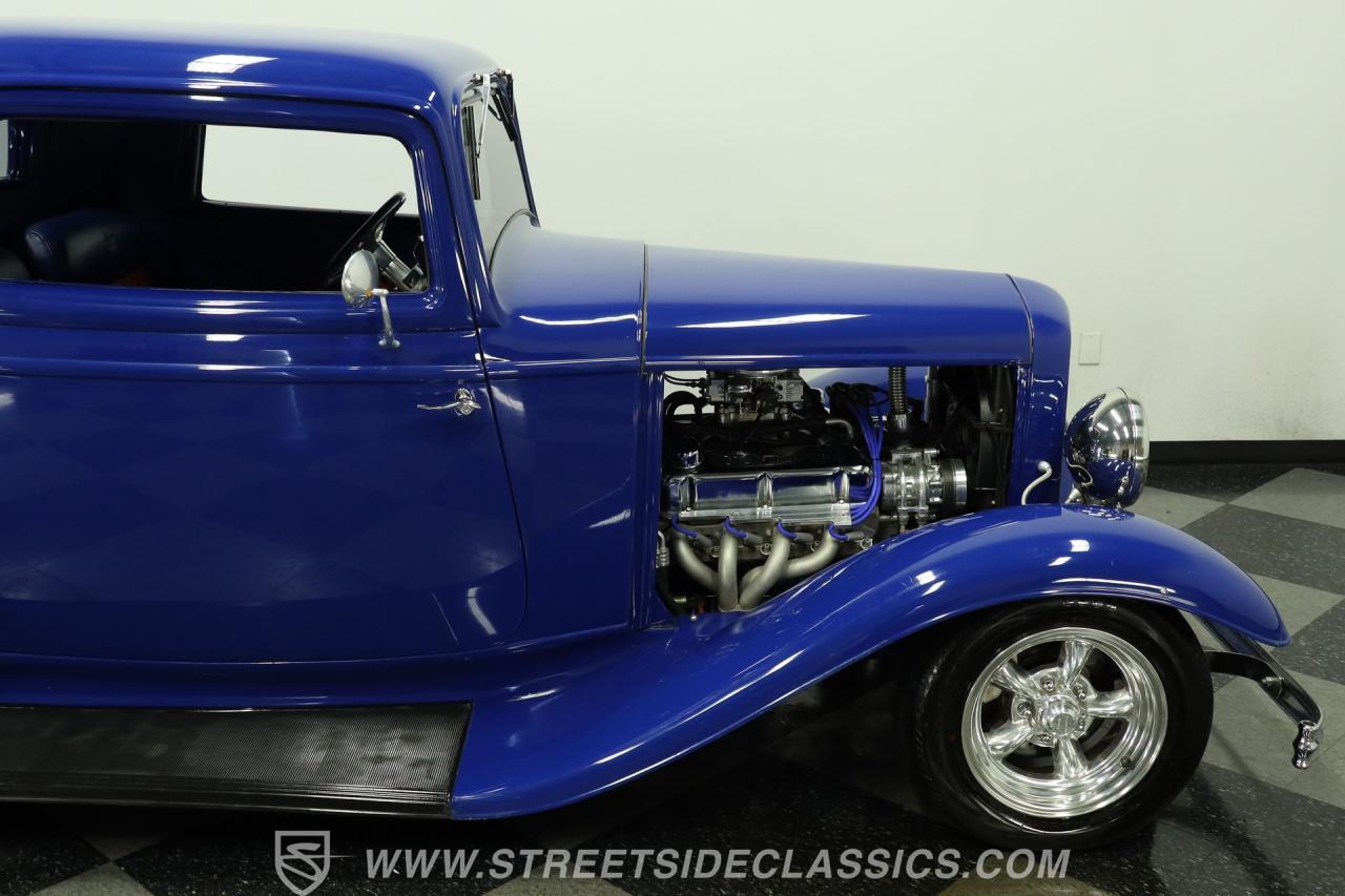 1932 Ford 3-Window Coupe