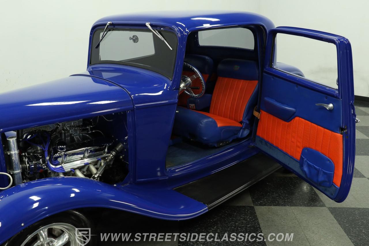 1932 Ford 3-Window Coupe
