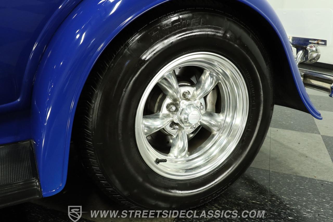 1932 Ford 3-Window Coupe