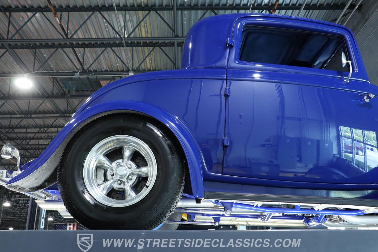 1932 Ford 3-Window Coupe