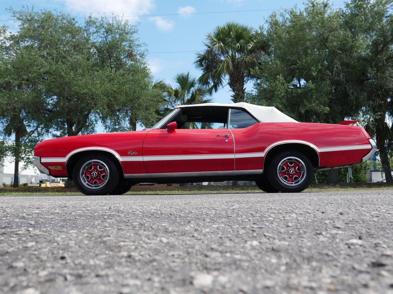 1972 Oldsmobile Cutlass Supreme Convertible