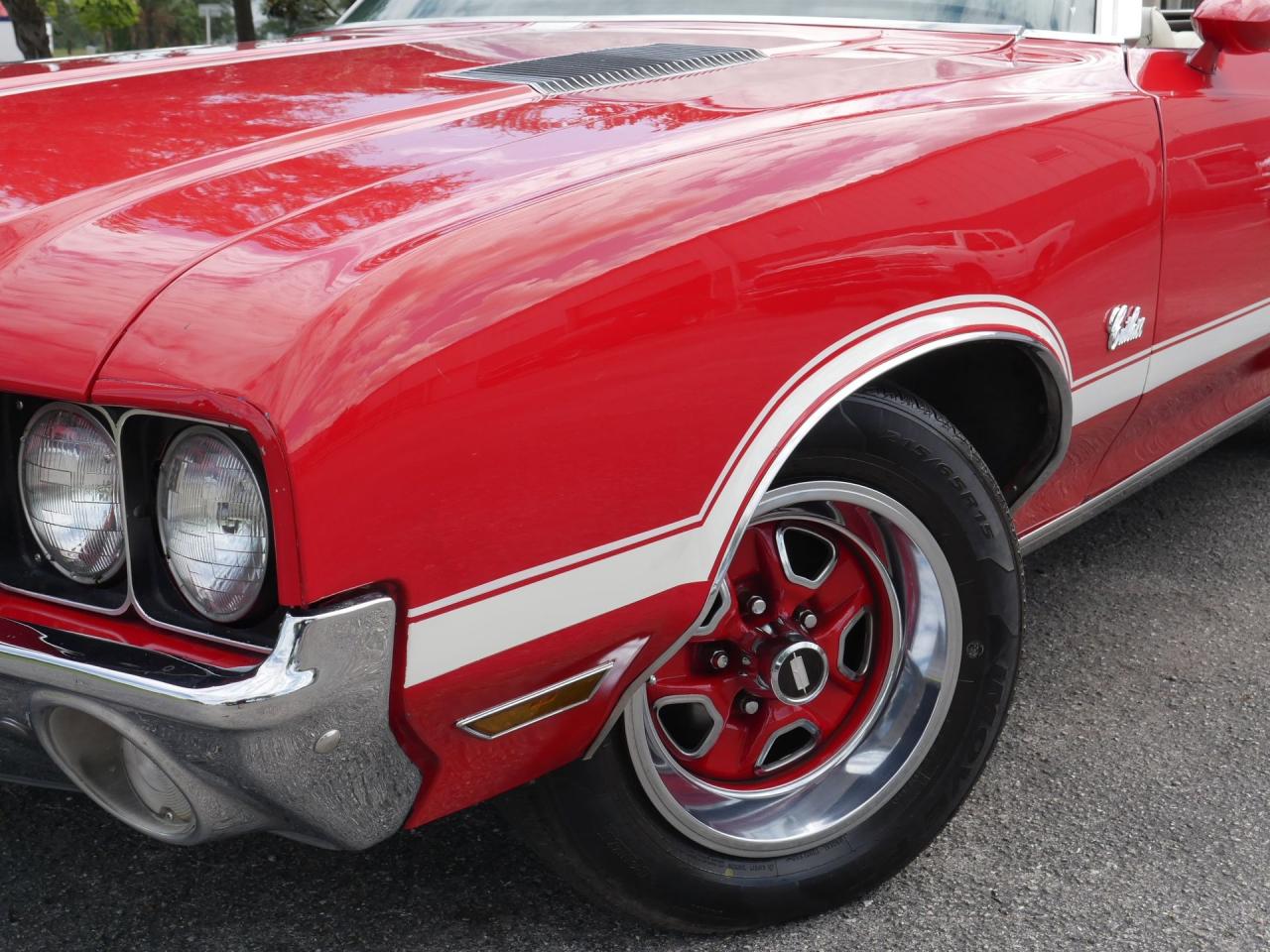 1972 Oldsmobile Cutlass Supreme Convertible