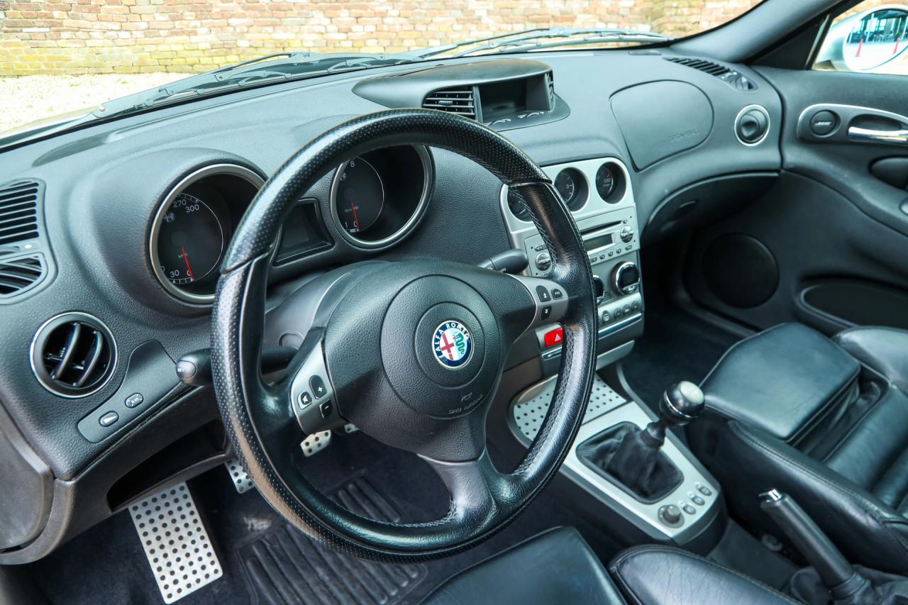 2004 Alfa Romeo 156 3.2 GTA Berlina &ldquo;in Grigio Sterling&rdquo;