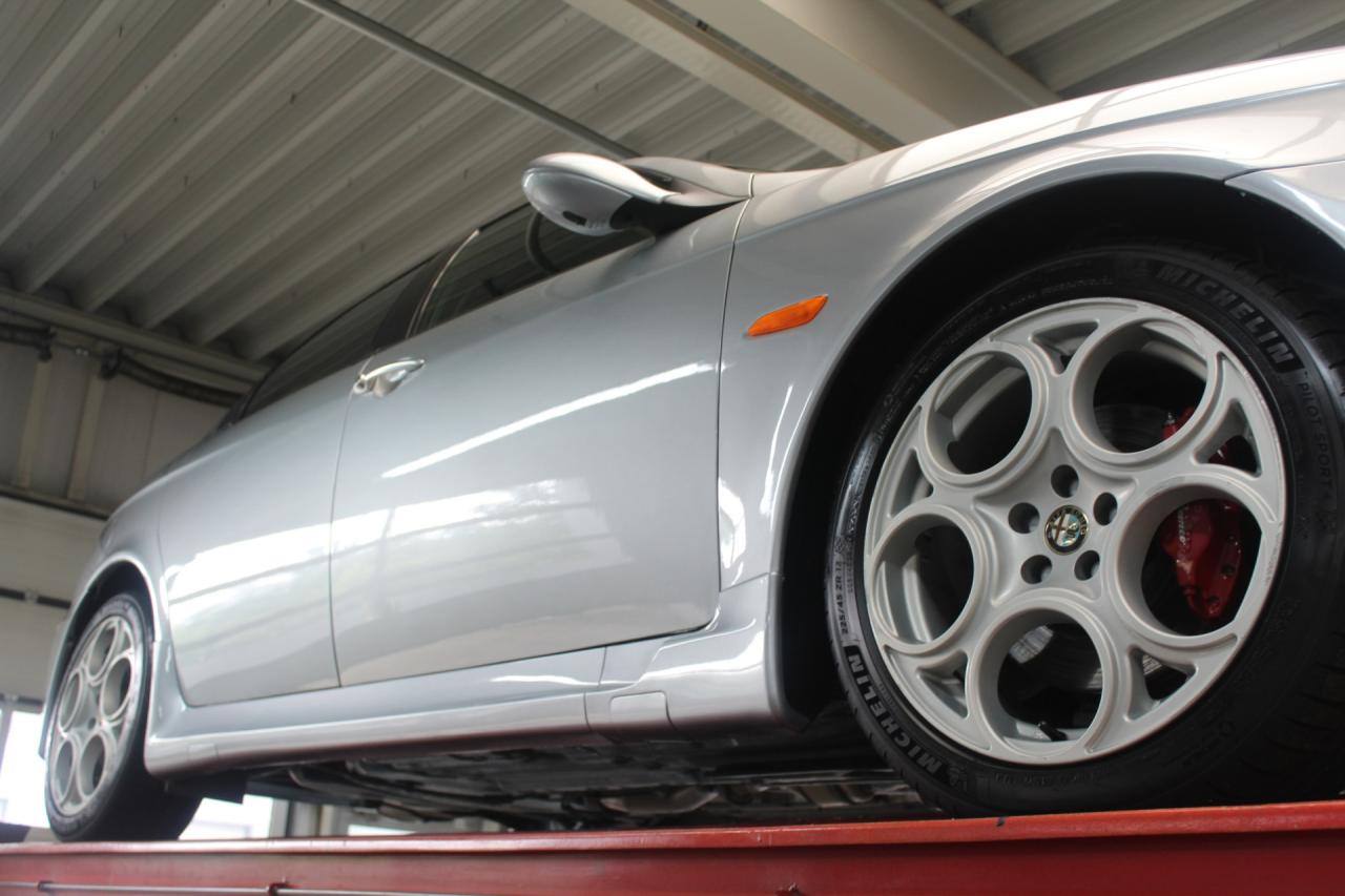 2004 Alfa Romeo 156 3.2 GTA Berlina &ldquo;in Grigio Sterling&rdquo;