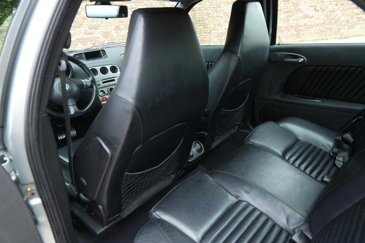 2004 Alfa Romeo 156 3.2 GTA Berlina &ldquo;in Grigio Sterling&rdquo;