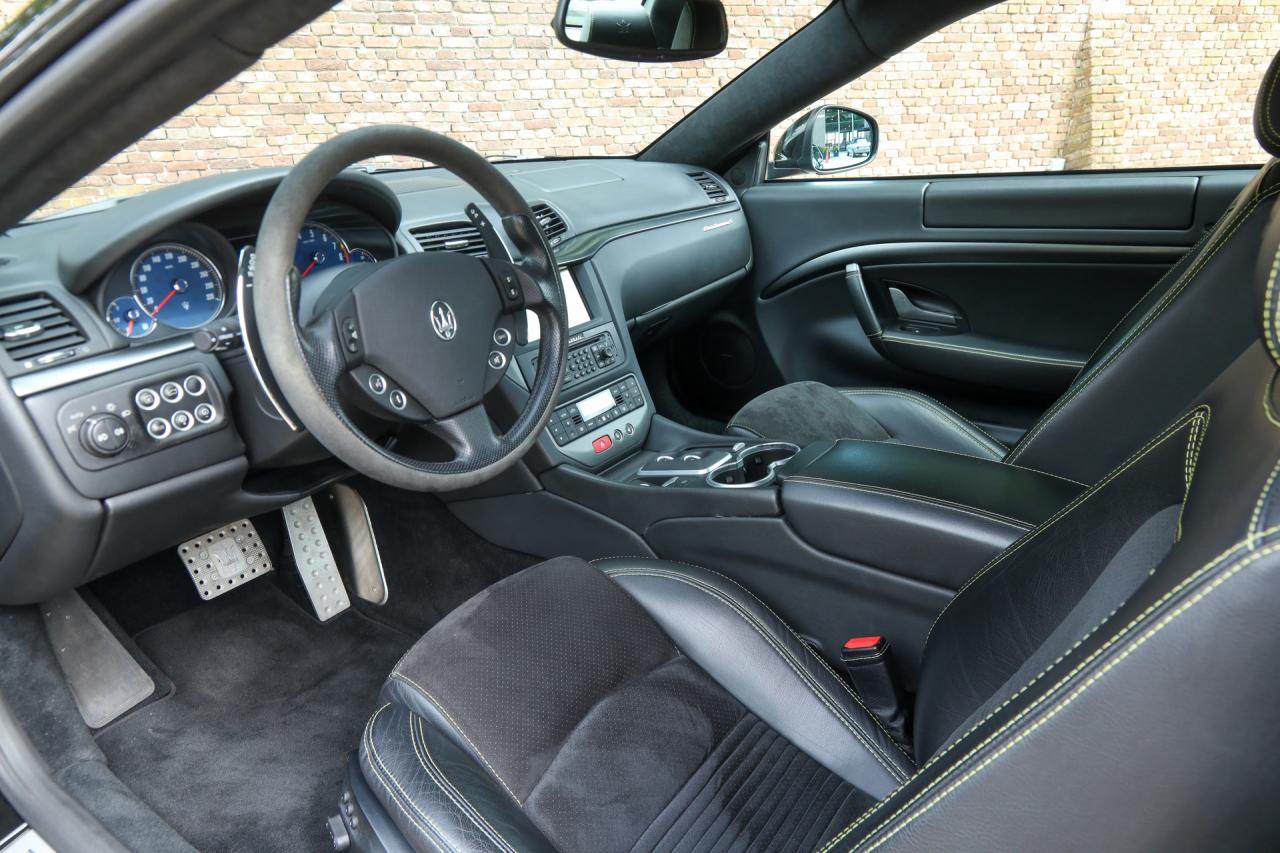 2008 Maserati GranTurismo S &ldquo;with the Ferrari-red valve covers&rdquo;