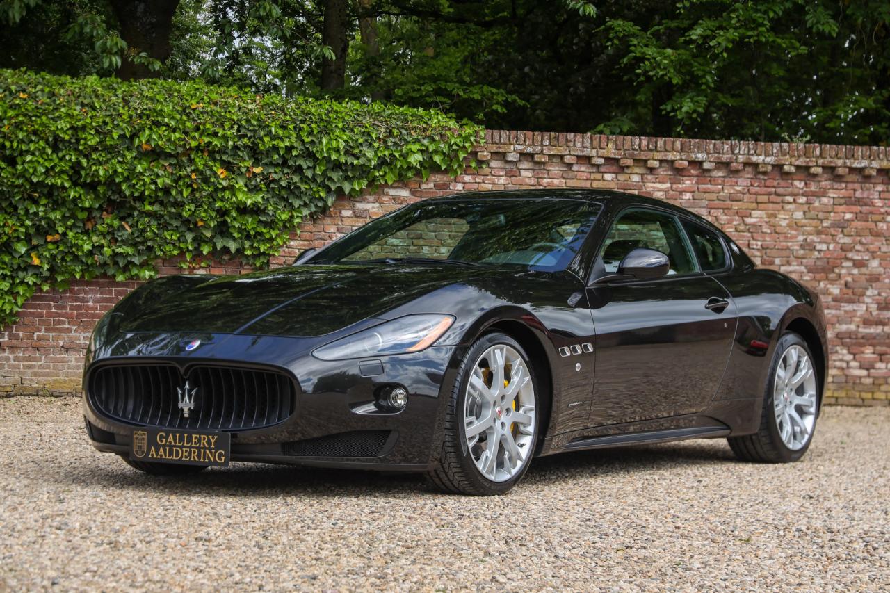 2008 Maserati GranTurismo S &ldquo;with the Ferrari-red valve covers&rdquo;