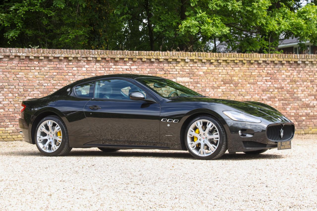 2008 Maserati GranTurismo S &ldquo;with the Ferrari-red valve covers&rdquo;