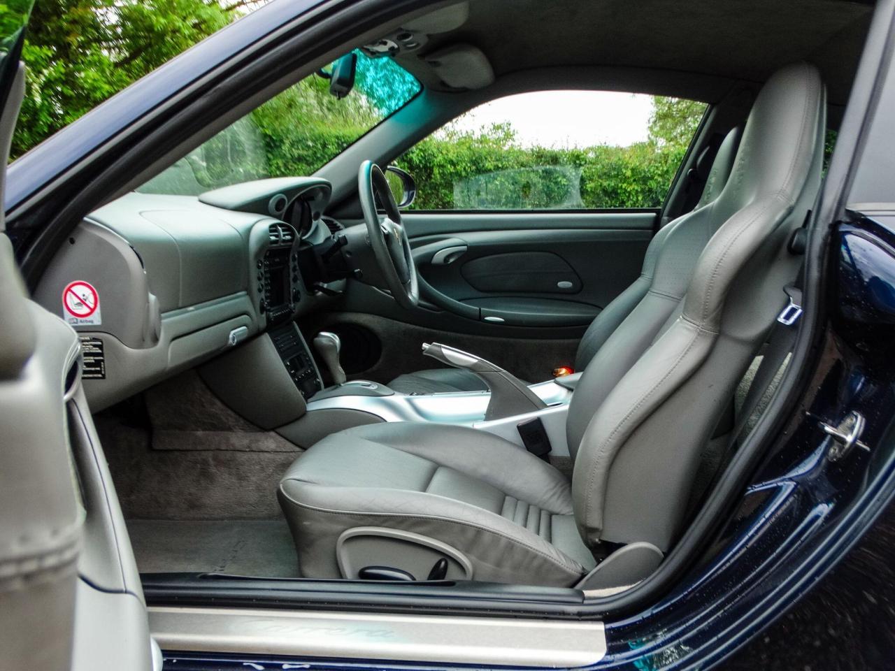 2004 Porsche 3.6 996 Carrera 4S Tiptronic S AWD 2dr