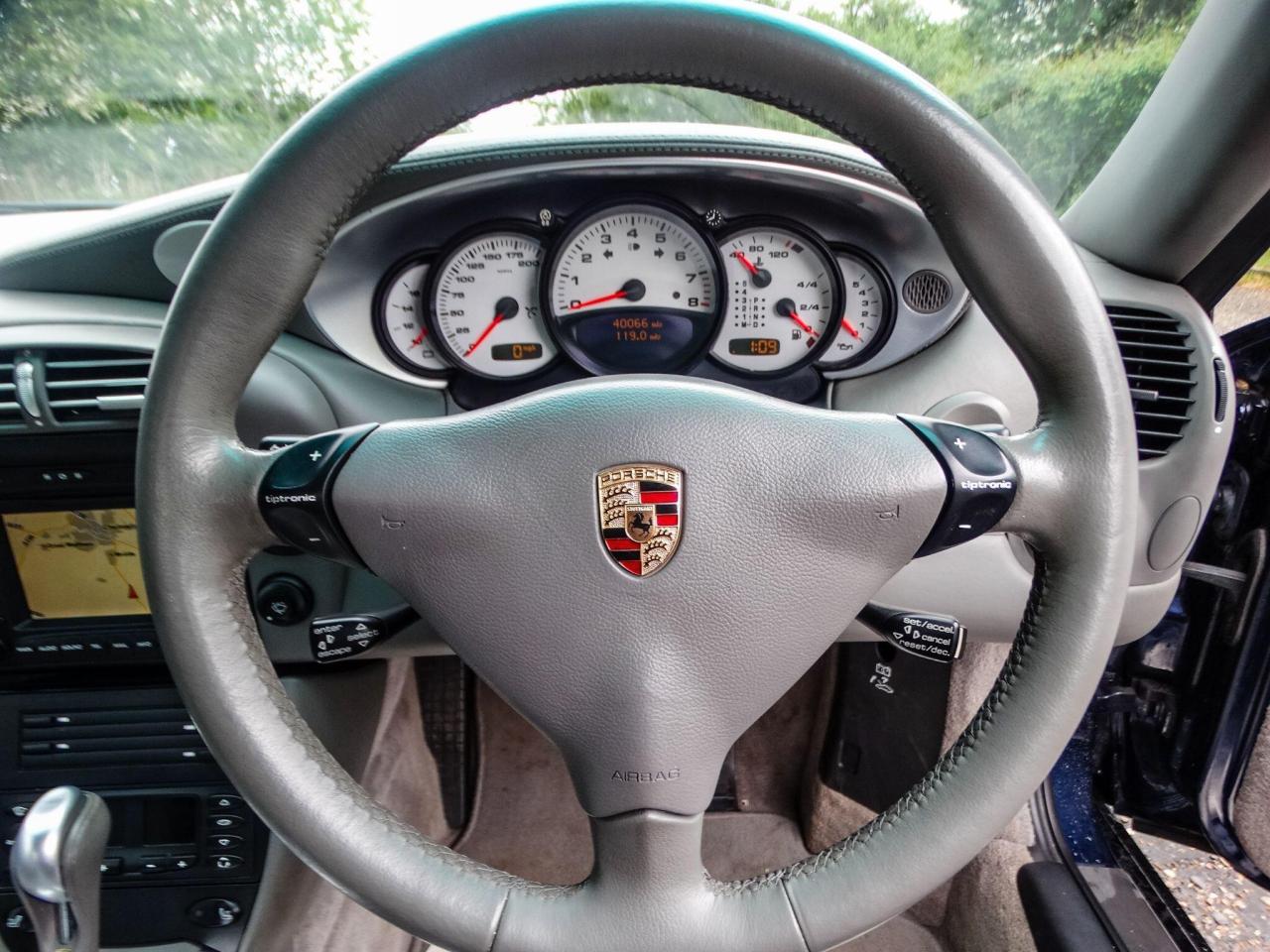2004 Porsche 3.6 996 Carrera 4S Tiptronic S AWD 2dr