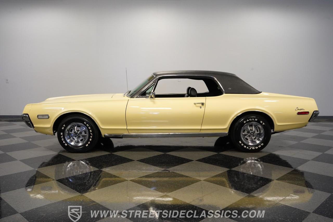 1968 Mercury Cougar XR7