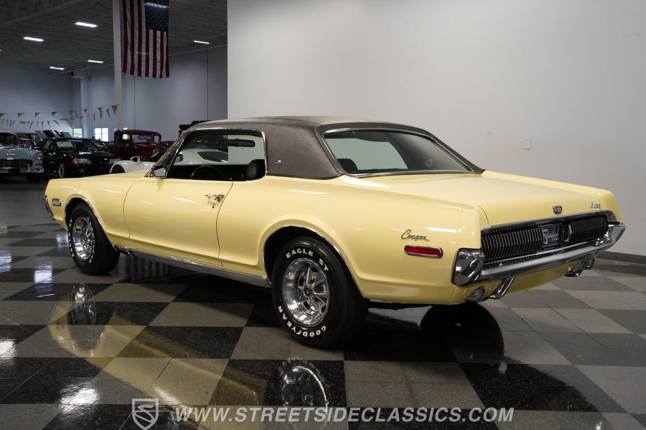 1968 Mercury Cougar XR7