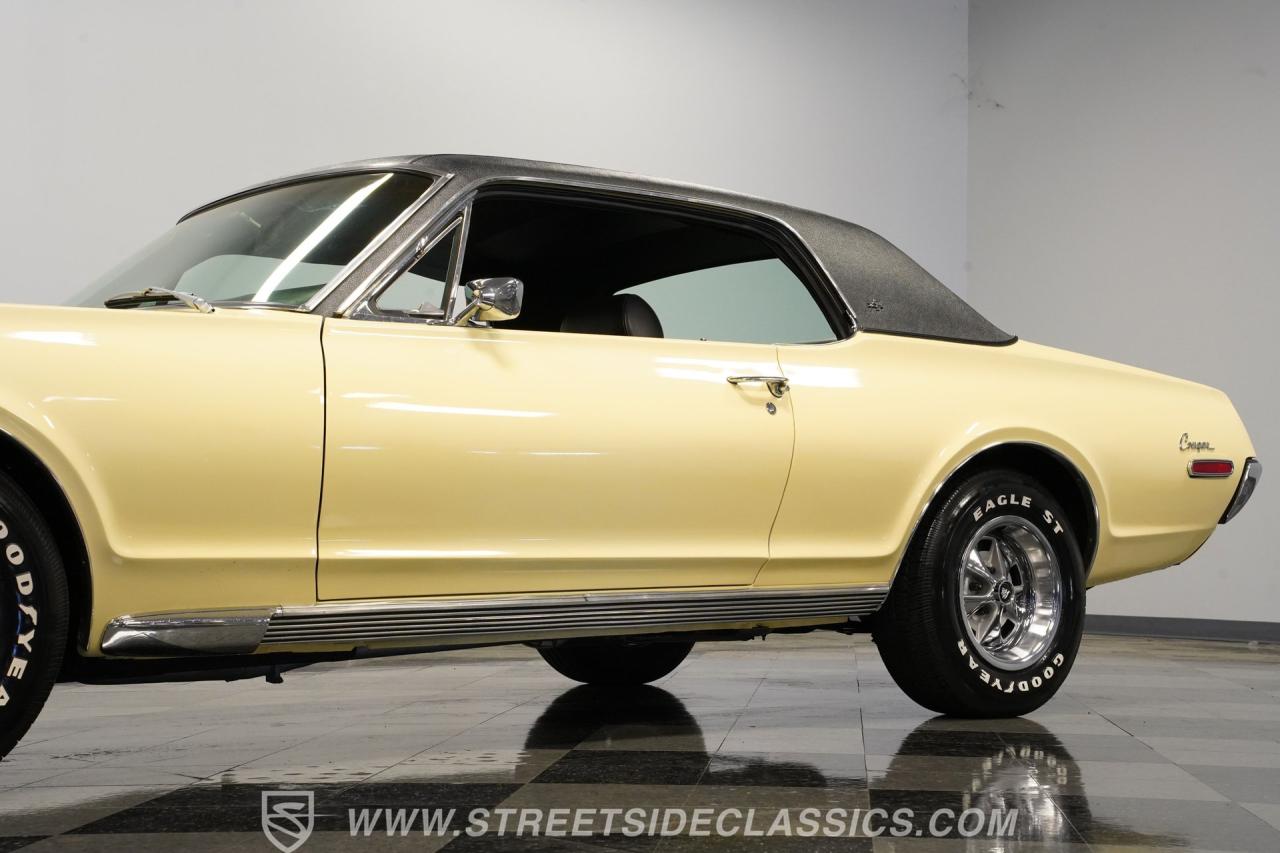 1968 Mercury Cougar XR7