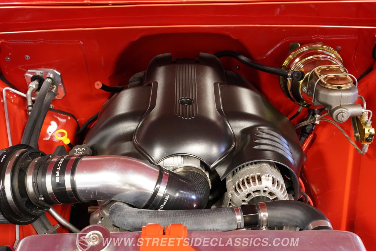 1966 Chevrolet C10 LS 5.3L Restomod
