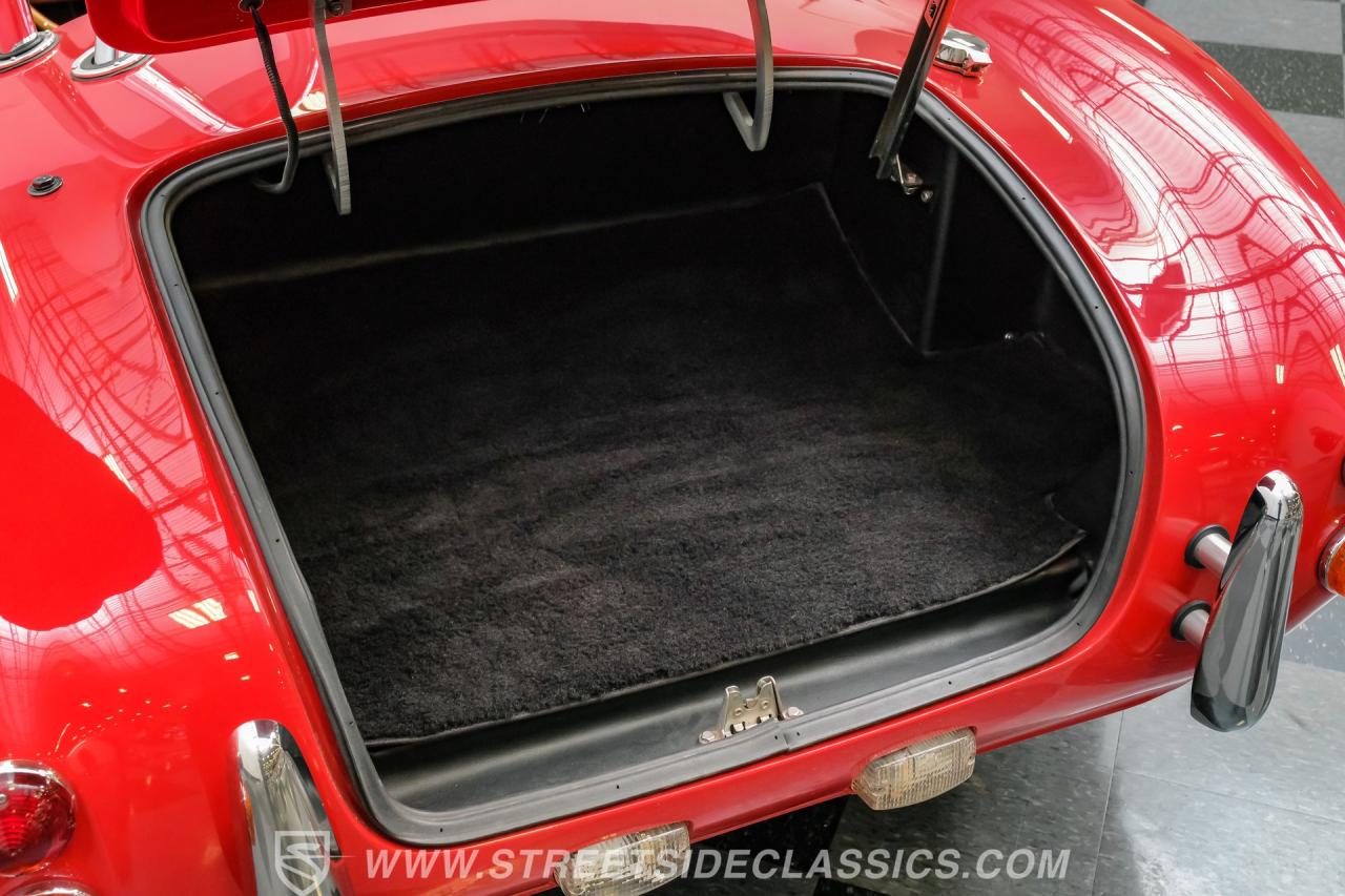 1965 Shelby Cobra Classic Roadster LTD