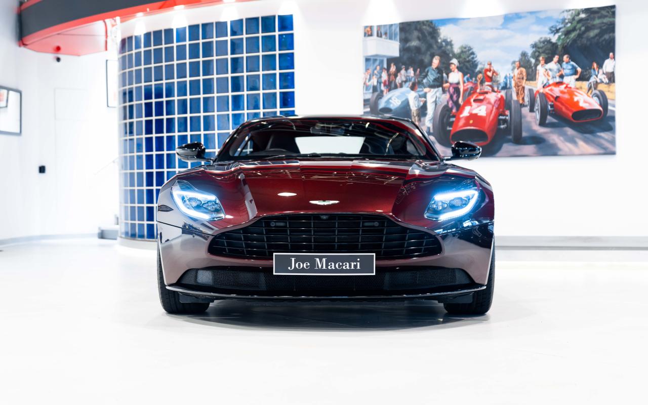 2019 Aston Martin DB11