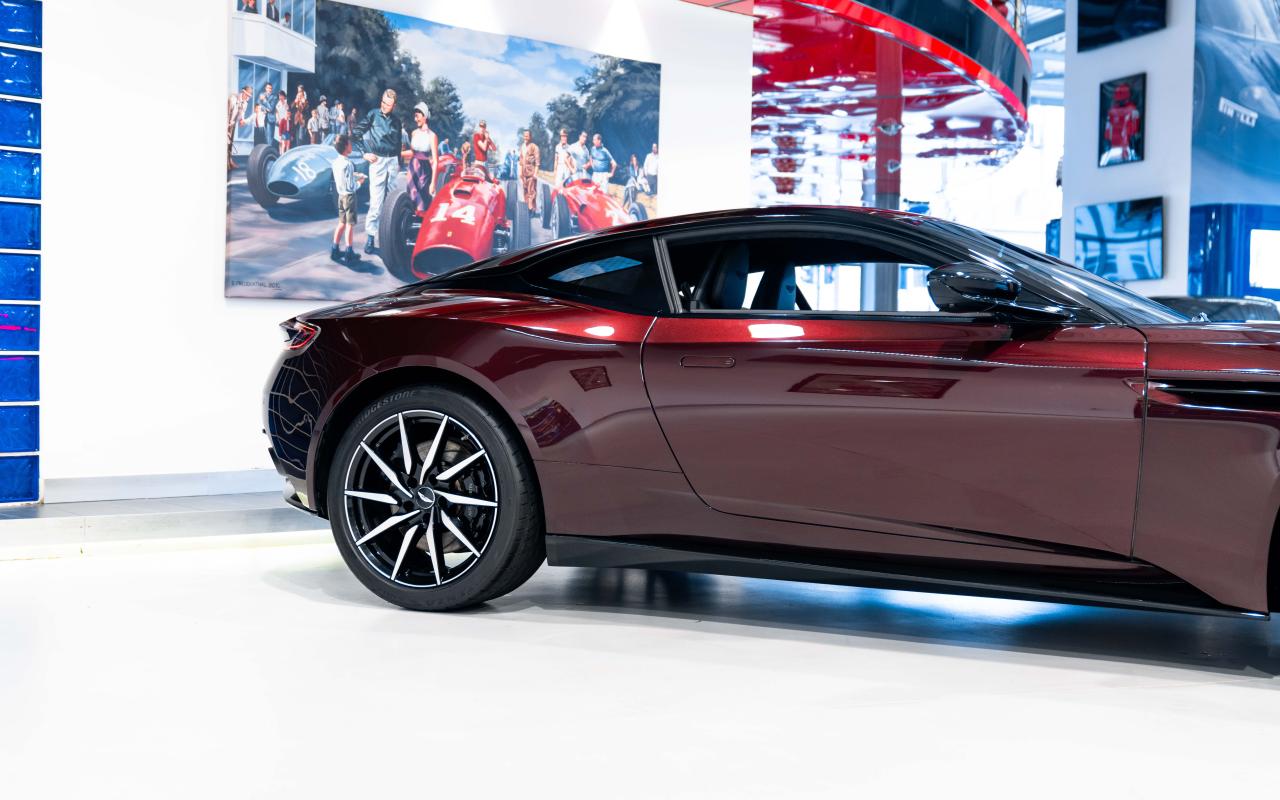 2019 Aston Martin DB11
