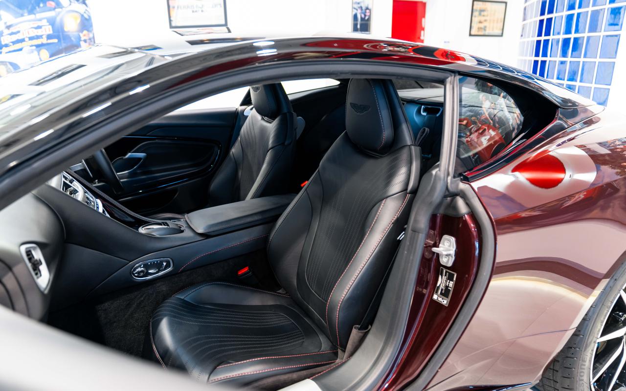 2019 Aston Martin DB11