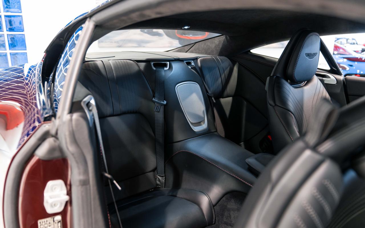 2019 Aston Martin DB11