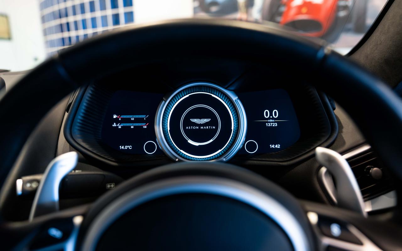 2019 Aston Martin DB11