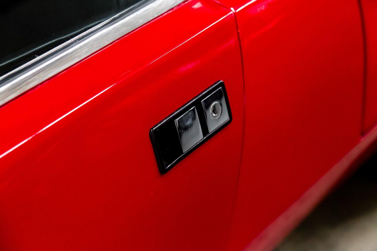 1971 De Tomaso Pantera