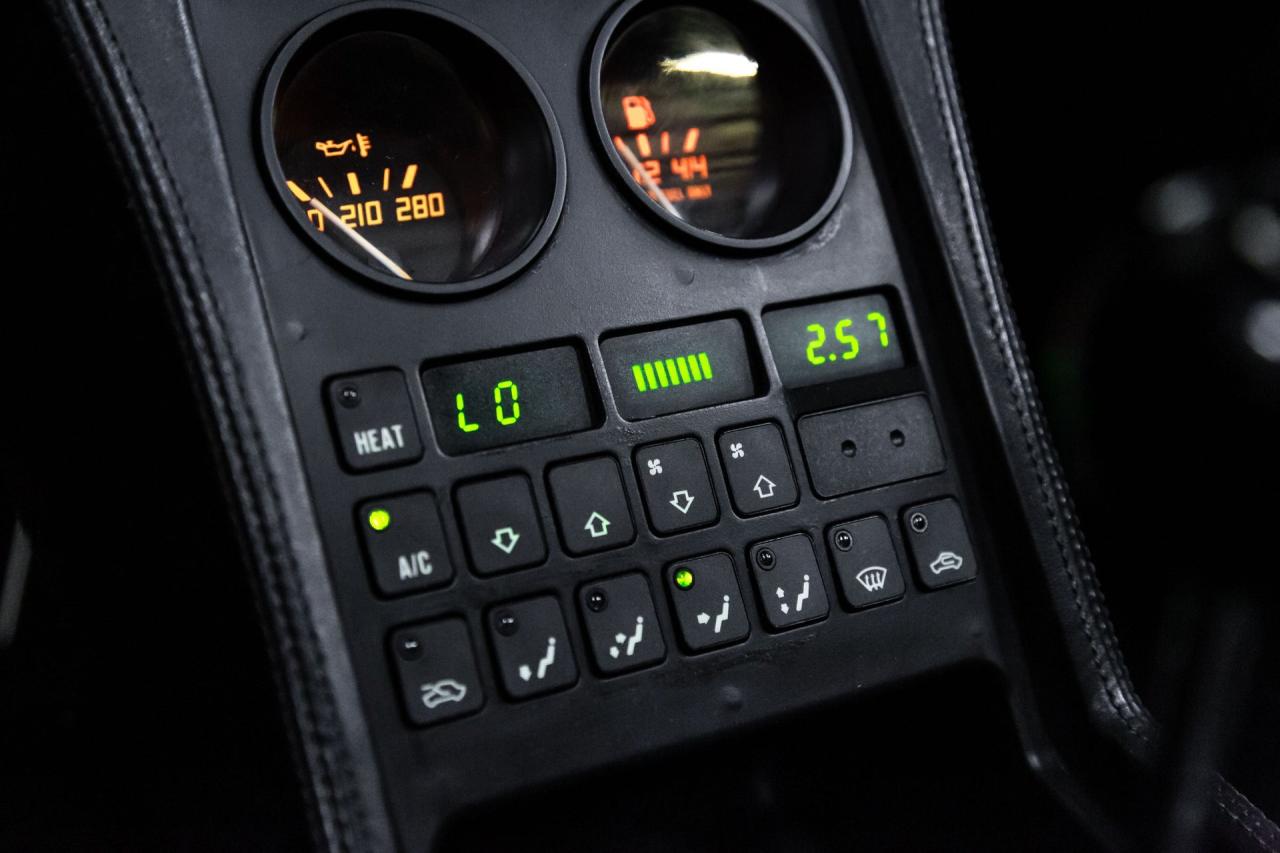 1990 Ferrari 348 TS
