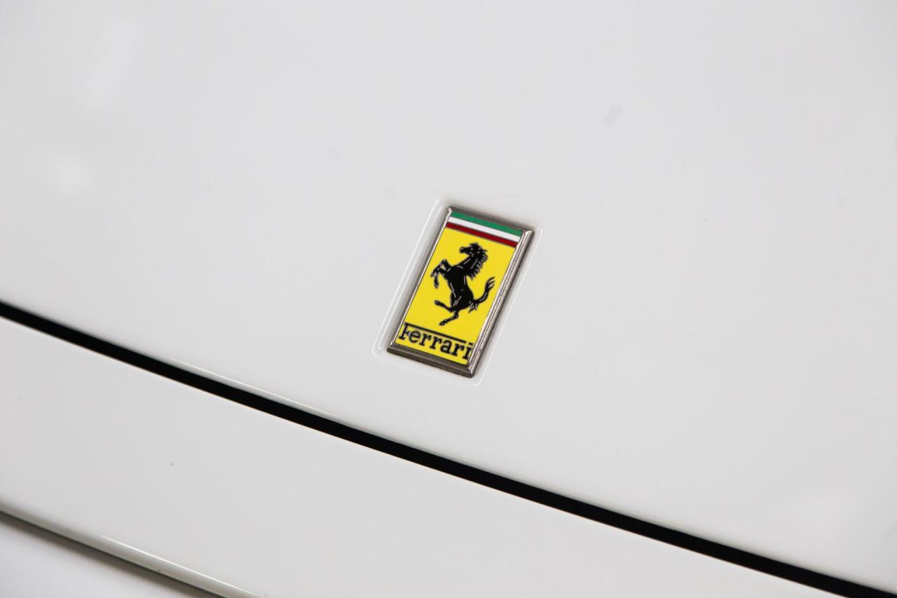 1990 Ferrari 348 TS