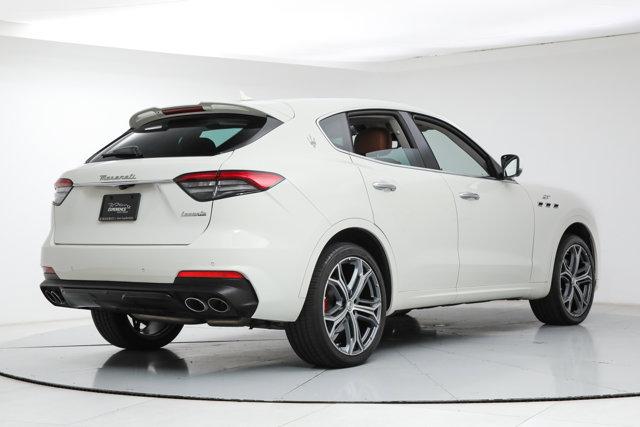 2022 Maserati Levante