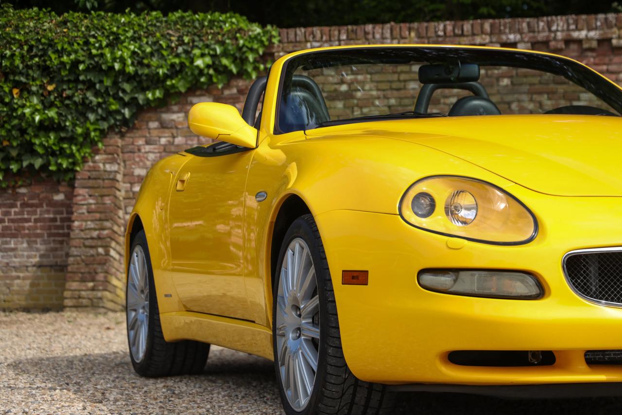 2004 Maserati Spyder 4200 GT &ldquo;In distinctive Giallo Granturismo&rdquo; MANUAL GEARBOX