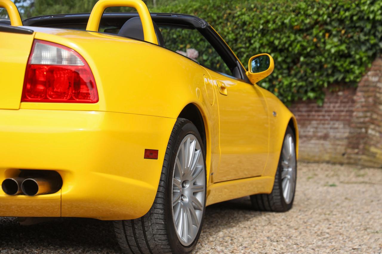 2004 Maserati Spyder 4200 GT &ldquo;In distinctive Giallo Granturismo&rdquo; MANUAL GEARBOX