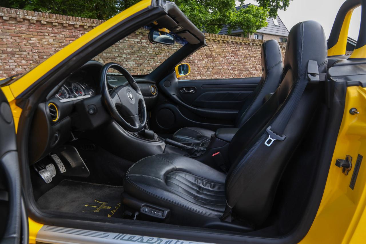 2004 Maserati Spyder 4200 GT &ldquo;In distinctive Giallo Granturismo&rdquo; MANUAL GEARBOX