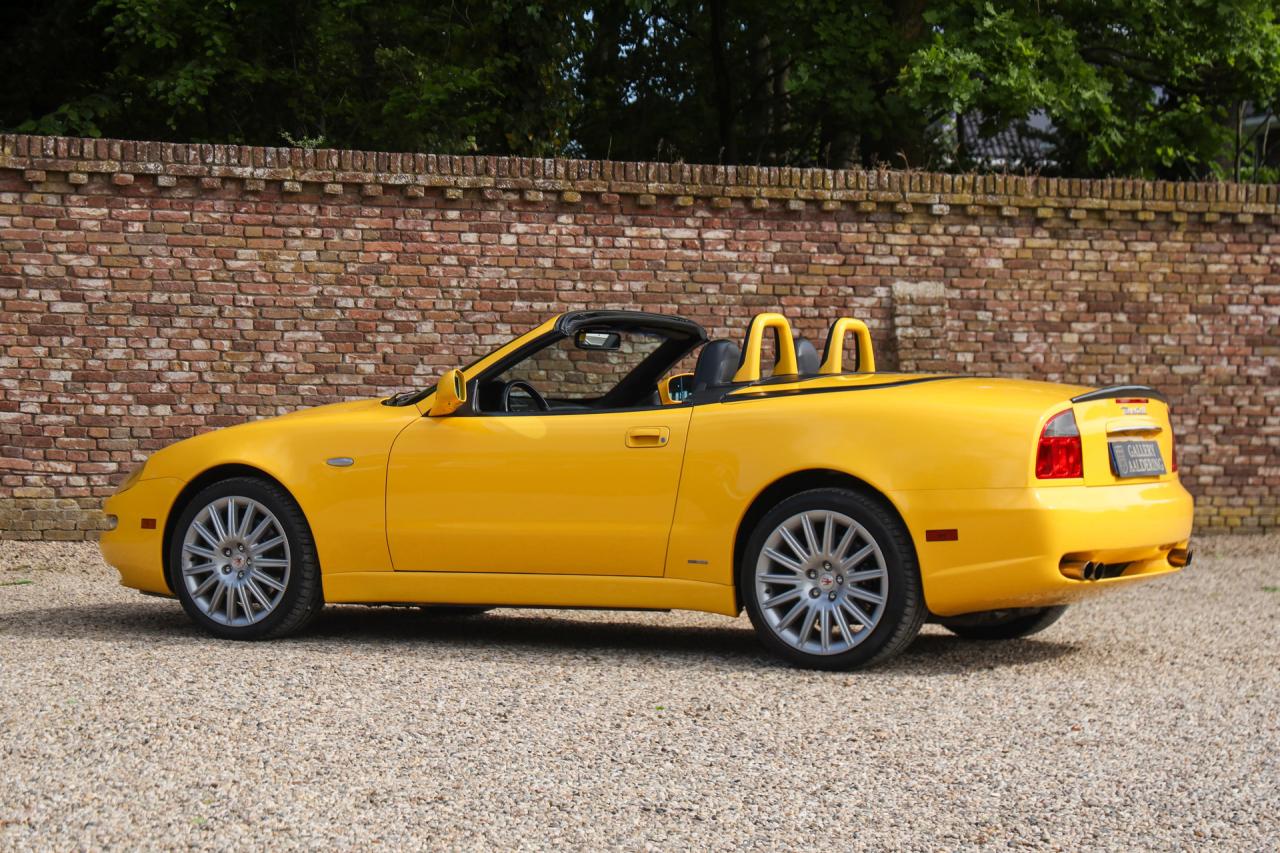 2004 Maserati Spyder 4200 GT &ldquo;In distinctive Giallo Granturismo&rdquo; MANUAL GEARBOX