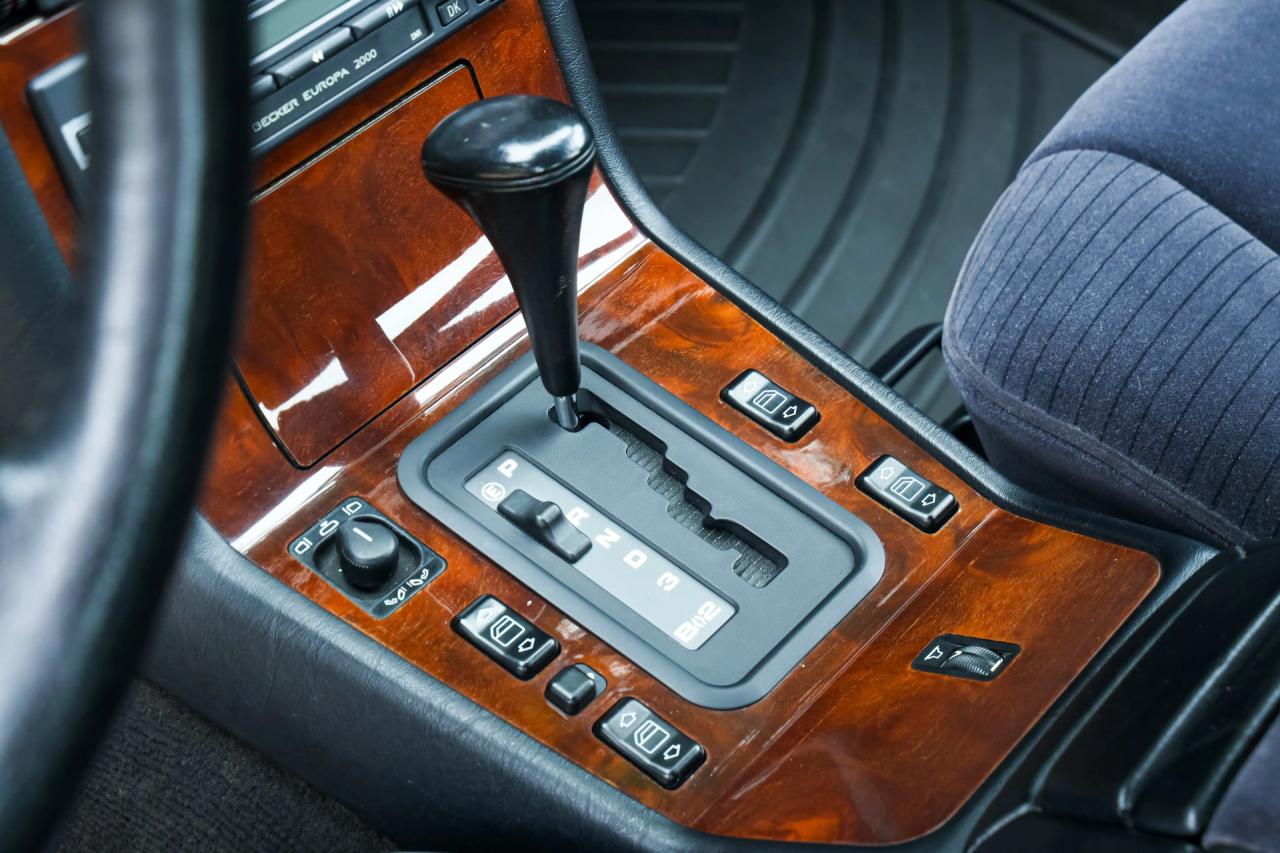1991 Mercedes - Benz 400 SE &ldquo;The Cathedral&rdquo;