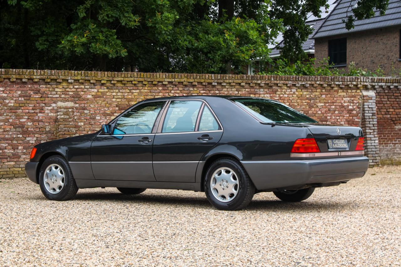 1991 Mercedes - Benz 400 SE &ldquo;The Cathedral&rdquo;