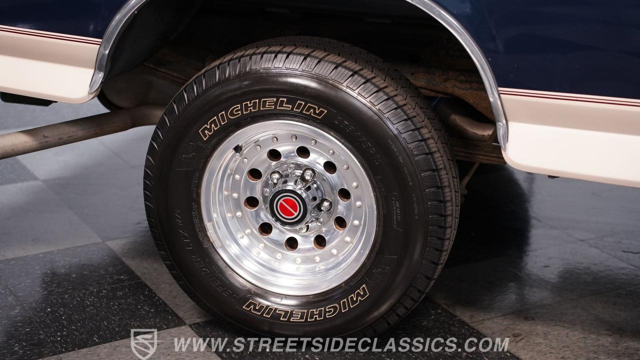 1992 Ford Bronco Eddie Bauer