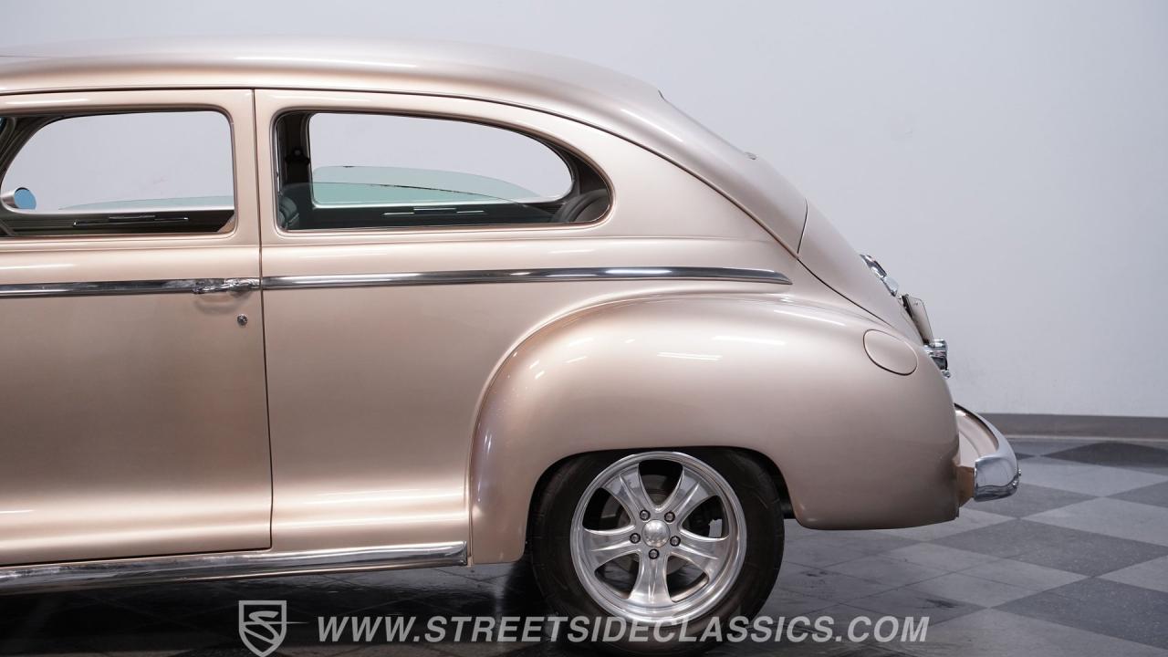 1948 Plymouth Deluxe