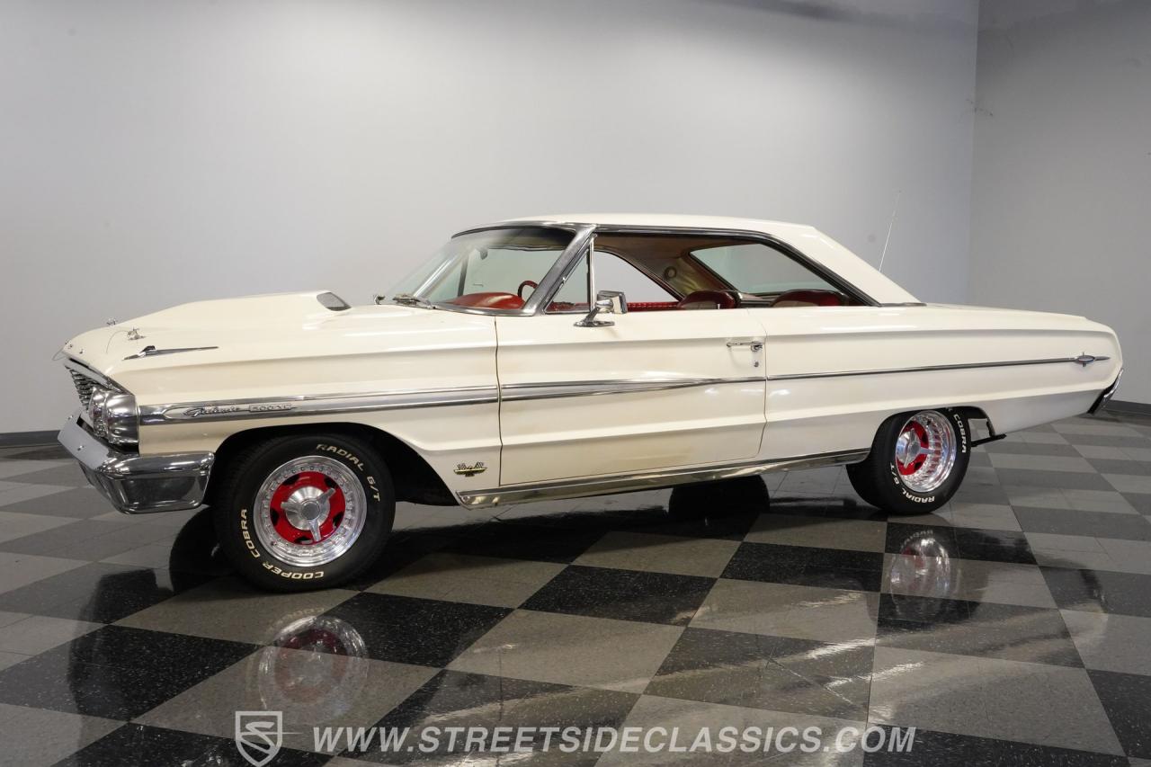 1964 Ford Galaxie 500 XL Fastback