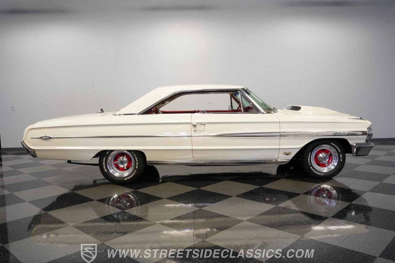1964 Ford Galaxie 500 XL Fastback