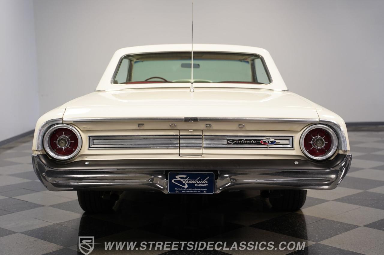 1964 Ford Galaxie 500 XL Fastback