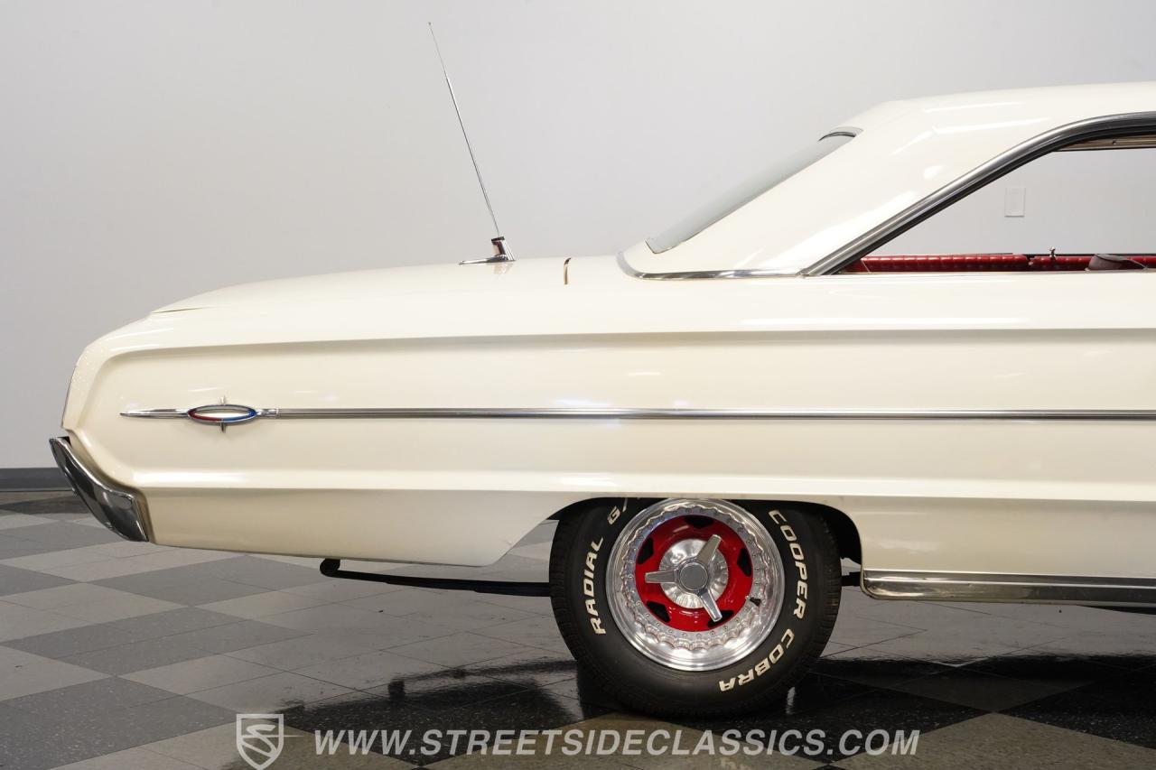 1964 Ford Galaxie 500 XL Fastback