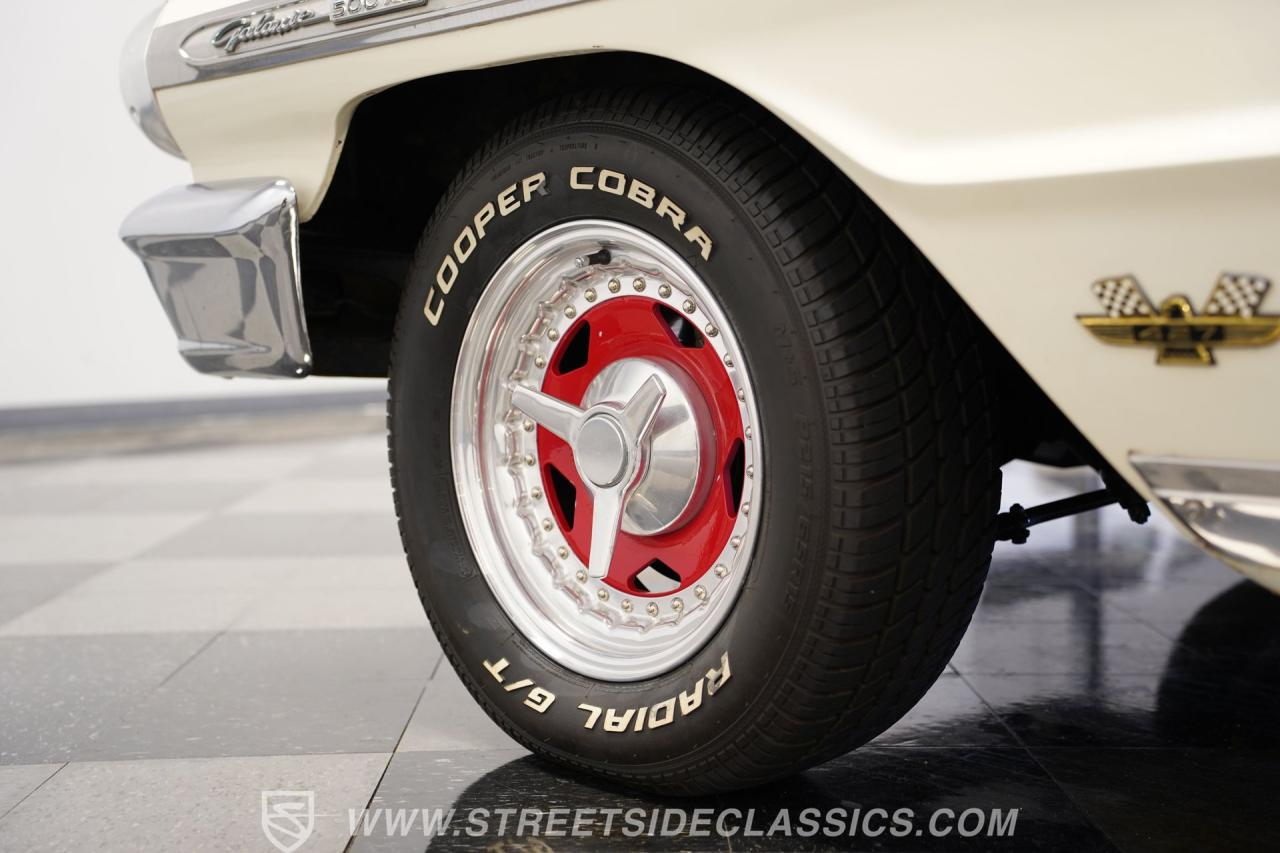 1964 Ford Galaxie 500 XL Fastback