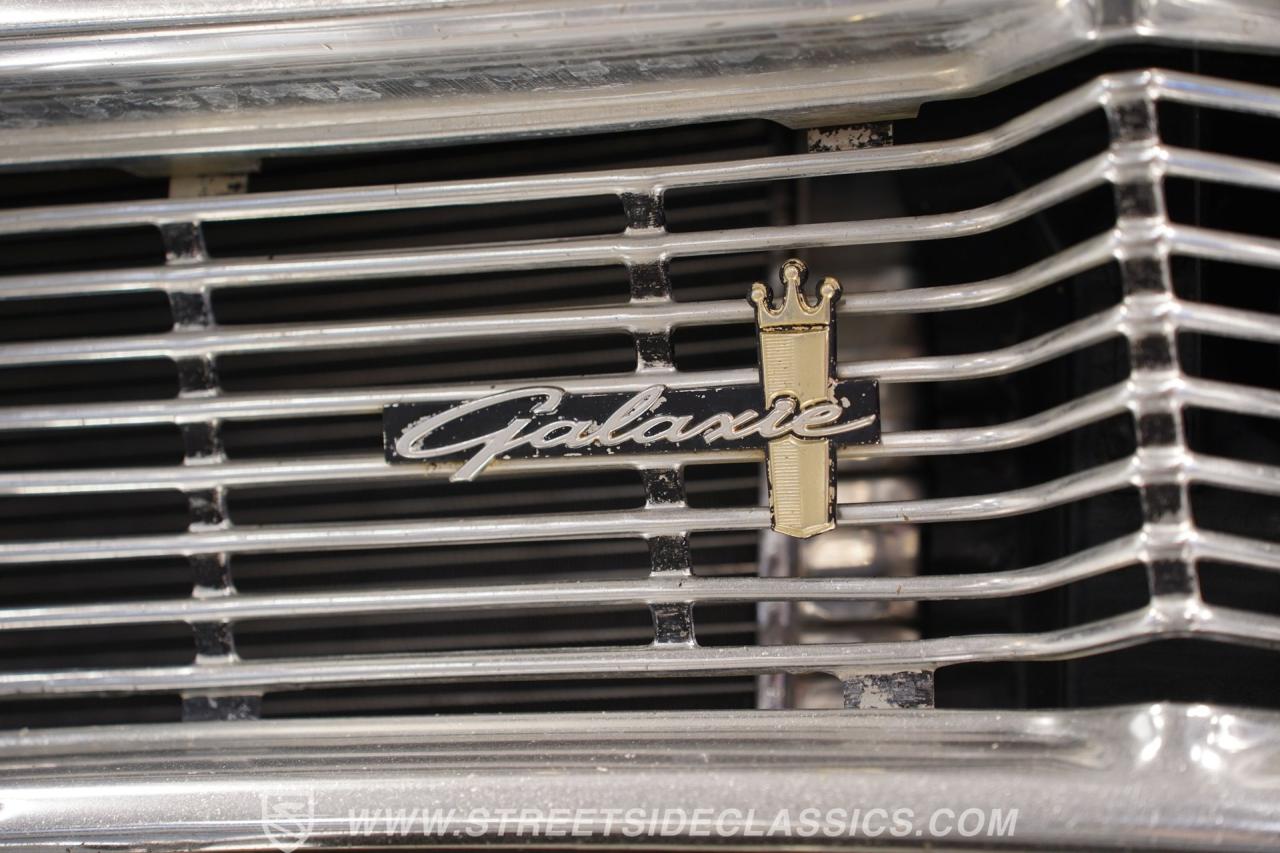 1964 Ford Galaxie 500 XL Fastback