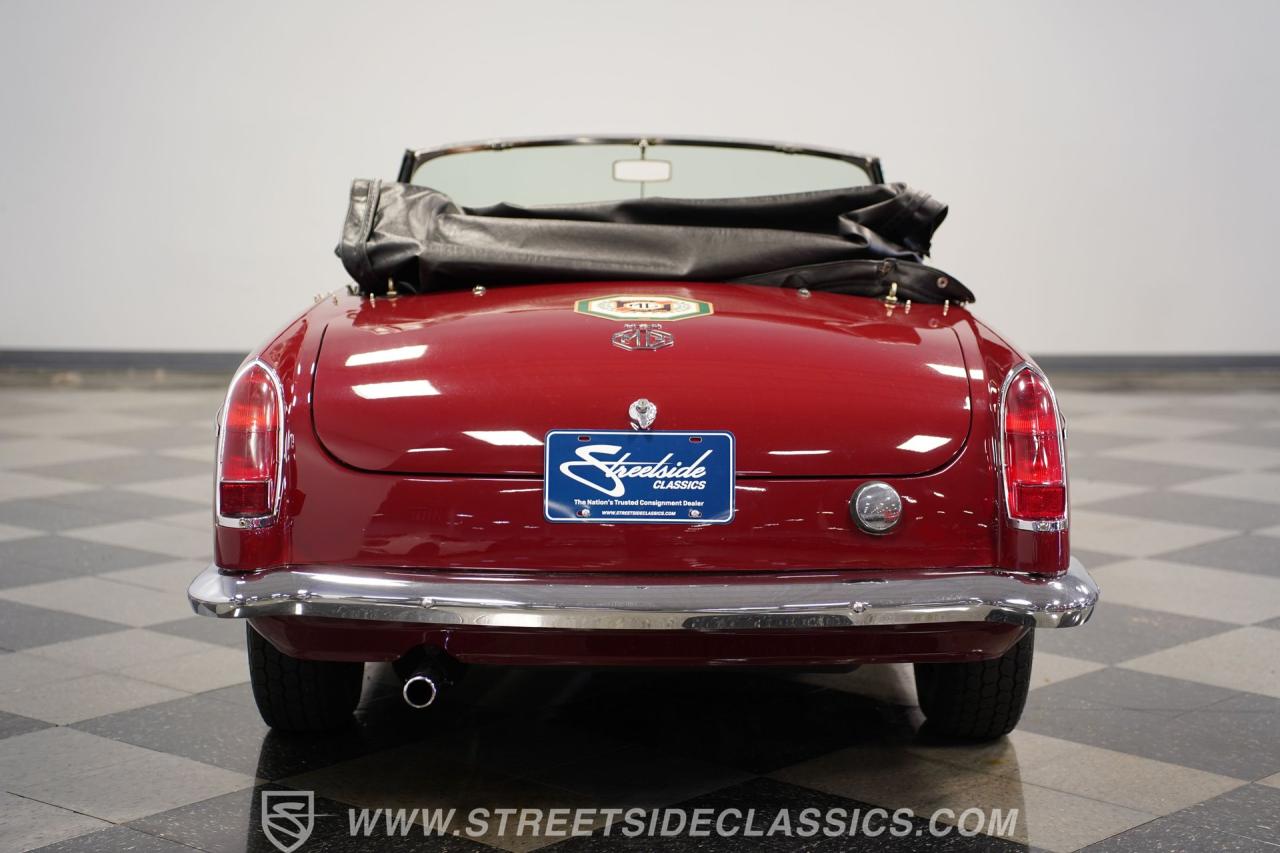 1965 MG MGB