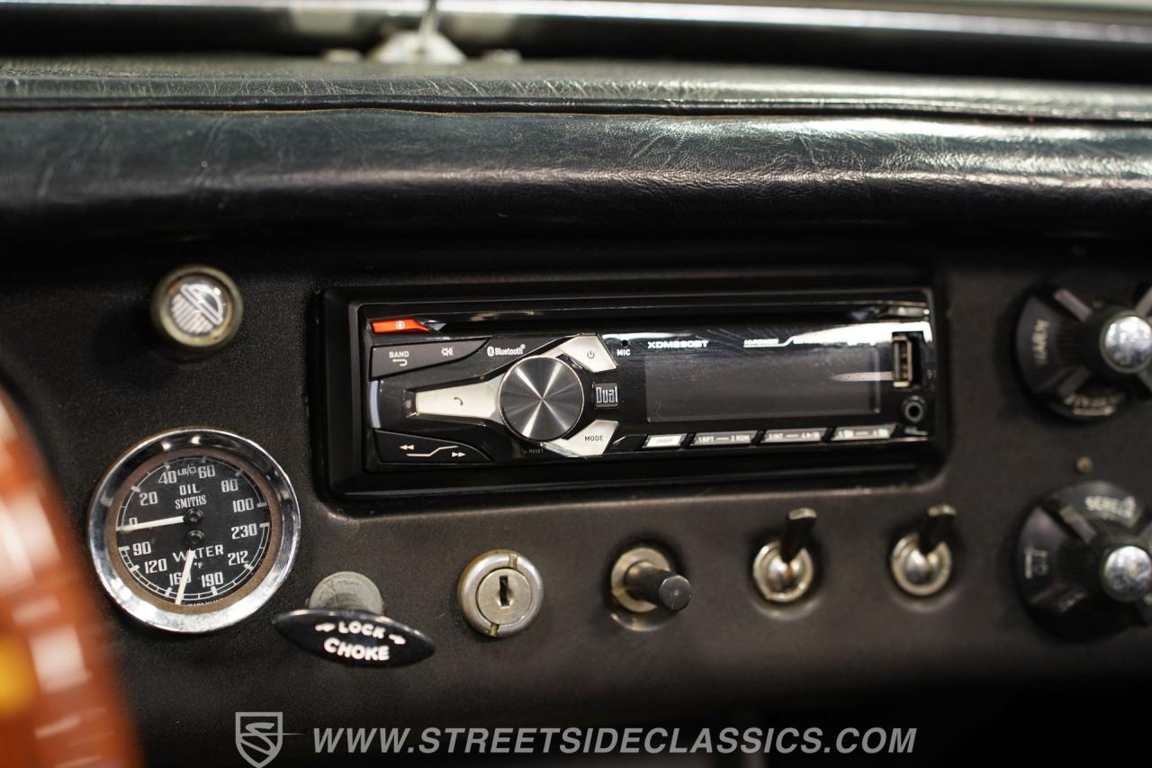 1965 MG MGB