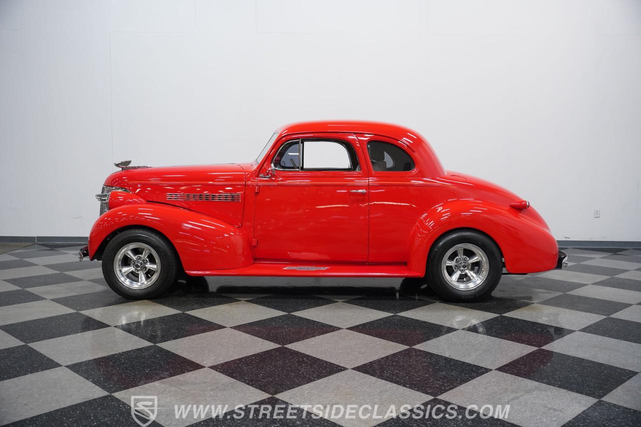 1939 Chevrolet 5 Window  Coupe Restomod