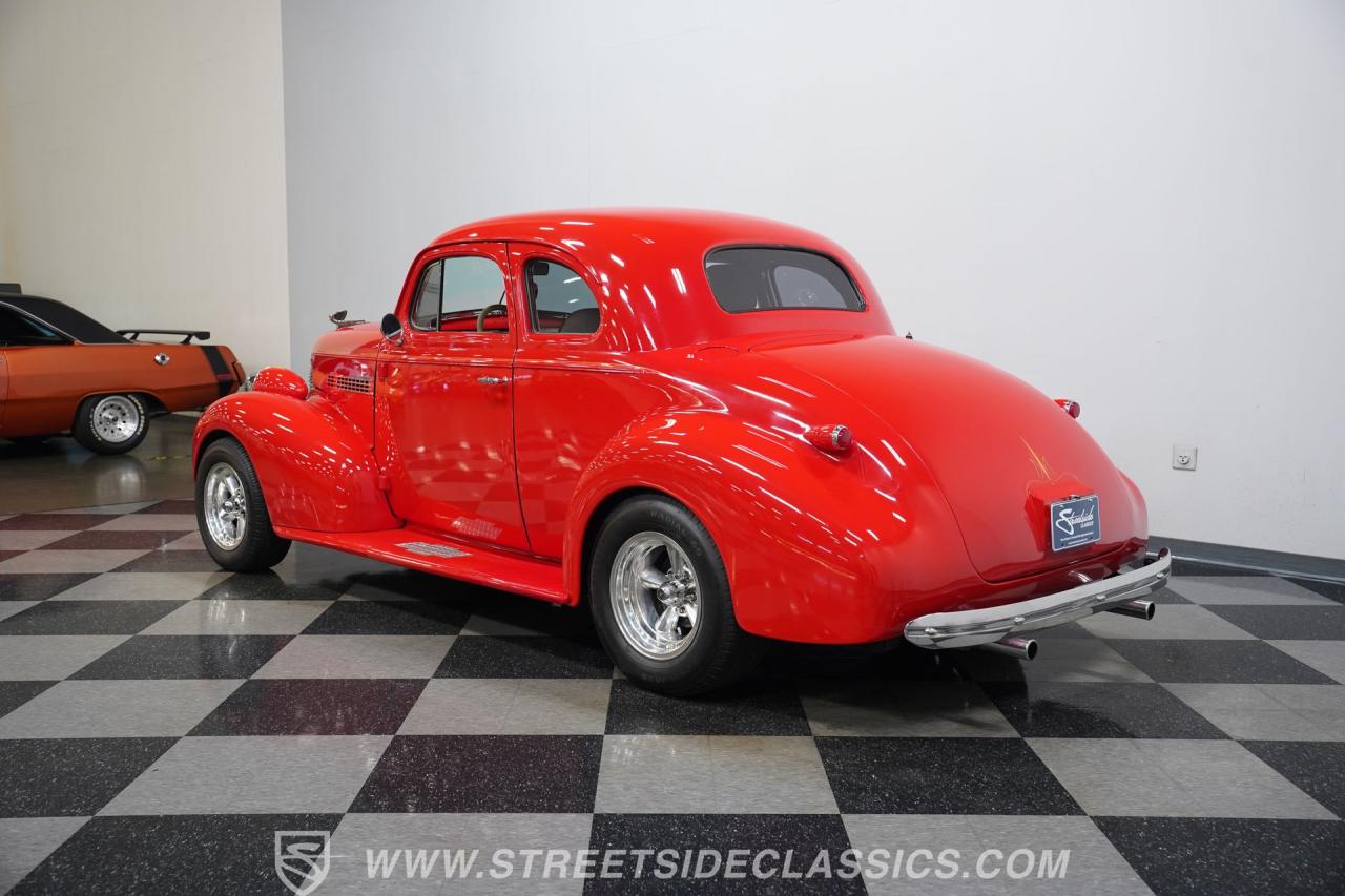 1939 Chevrolet 5 Window  Coupe Restomod
