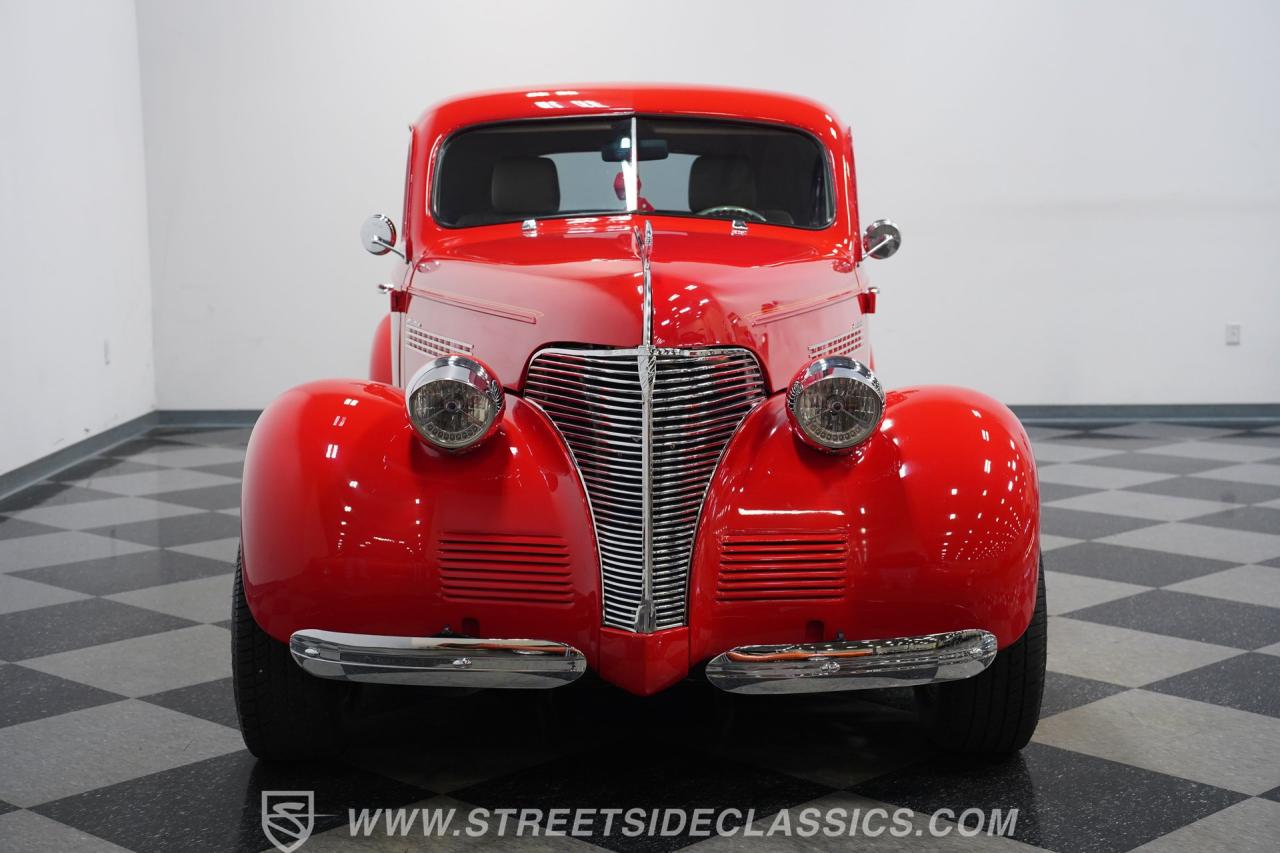 1939 Chevrolet 5 Window  Coupe Restomod